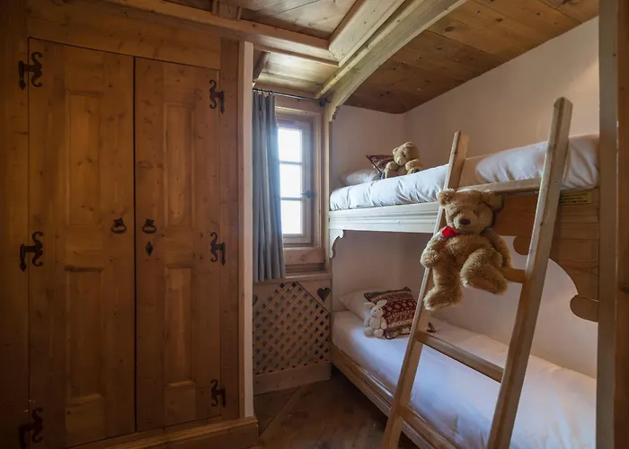 Duplex Raffine A 1850 Avec Cheminee Et Parking Prive - Fr-1-575-15 Courchevel