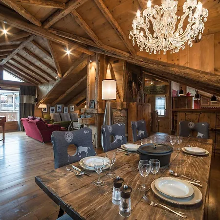 Duplex Raffine A 1850 Avec Cheminee Et Parking Prive - Fr-1-575-15 Apartman Courchevel