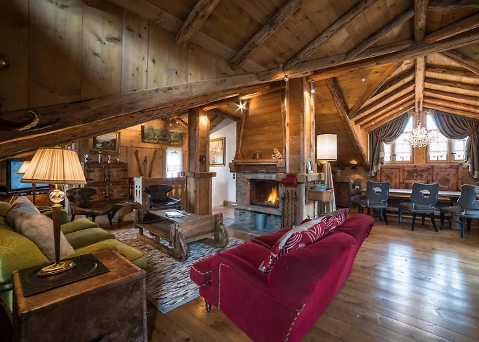 Duplex Raffine A 1850 Avec Cheminee Et Parking Prive - Fr-1-575-15 Lejlighed